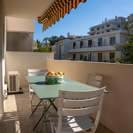 Very Quiet Palm Close Cannes